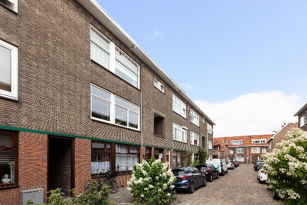 Mr. Troelstrastraat 22