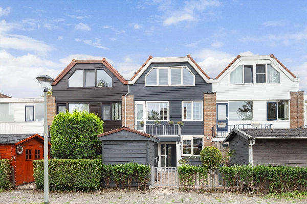 Ripperdastraat 6