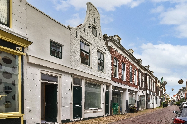 Hoogstraat 118